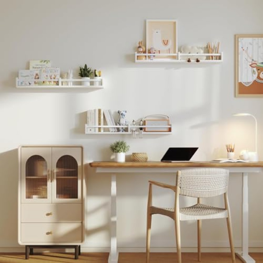 White Nursery Bookshelves, 32I - Baby Nursery Floating Shelves のレビューと価格