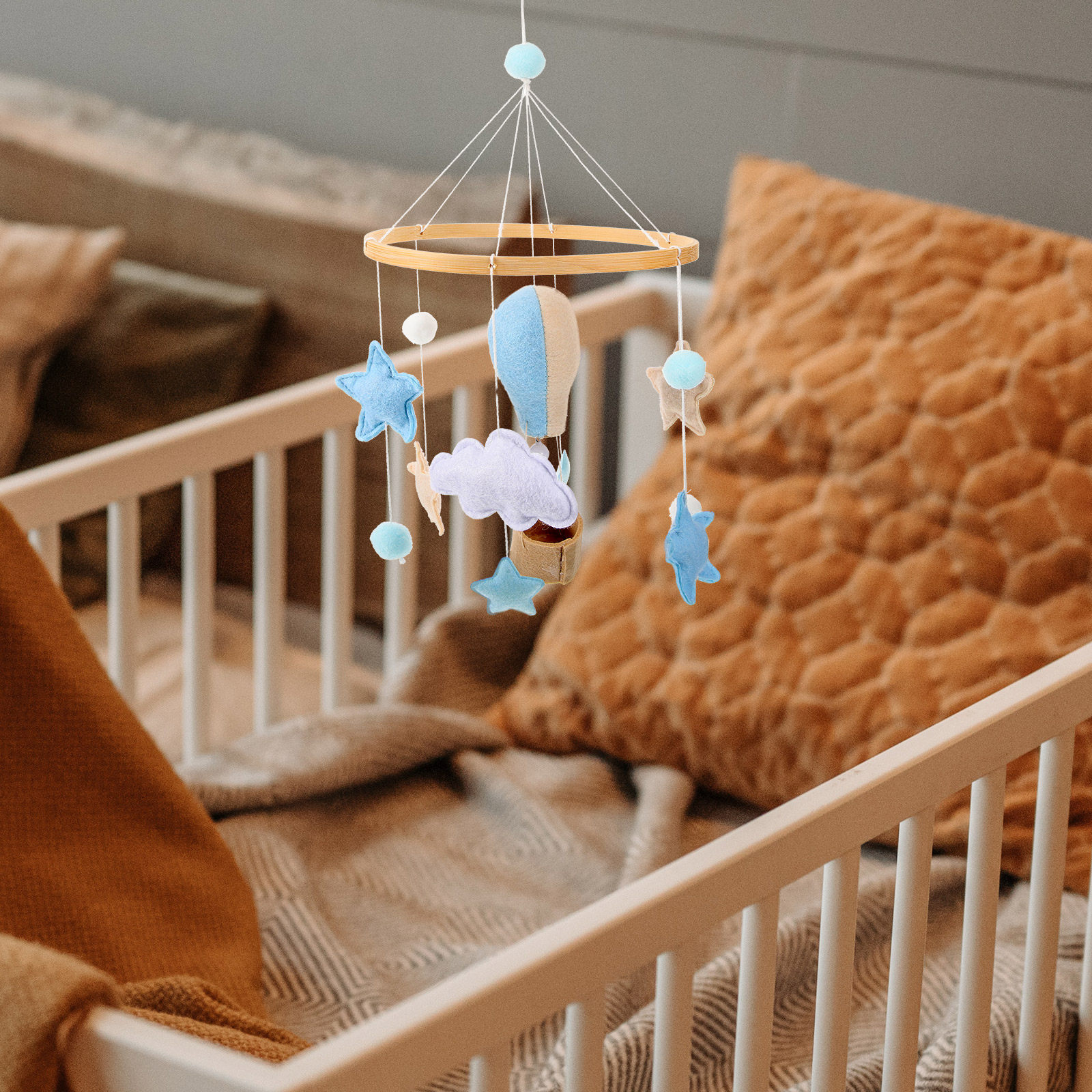 Cute Cloud Theme Crib Mobile f - Baby Nursery Themes Girl のレビューと価格