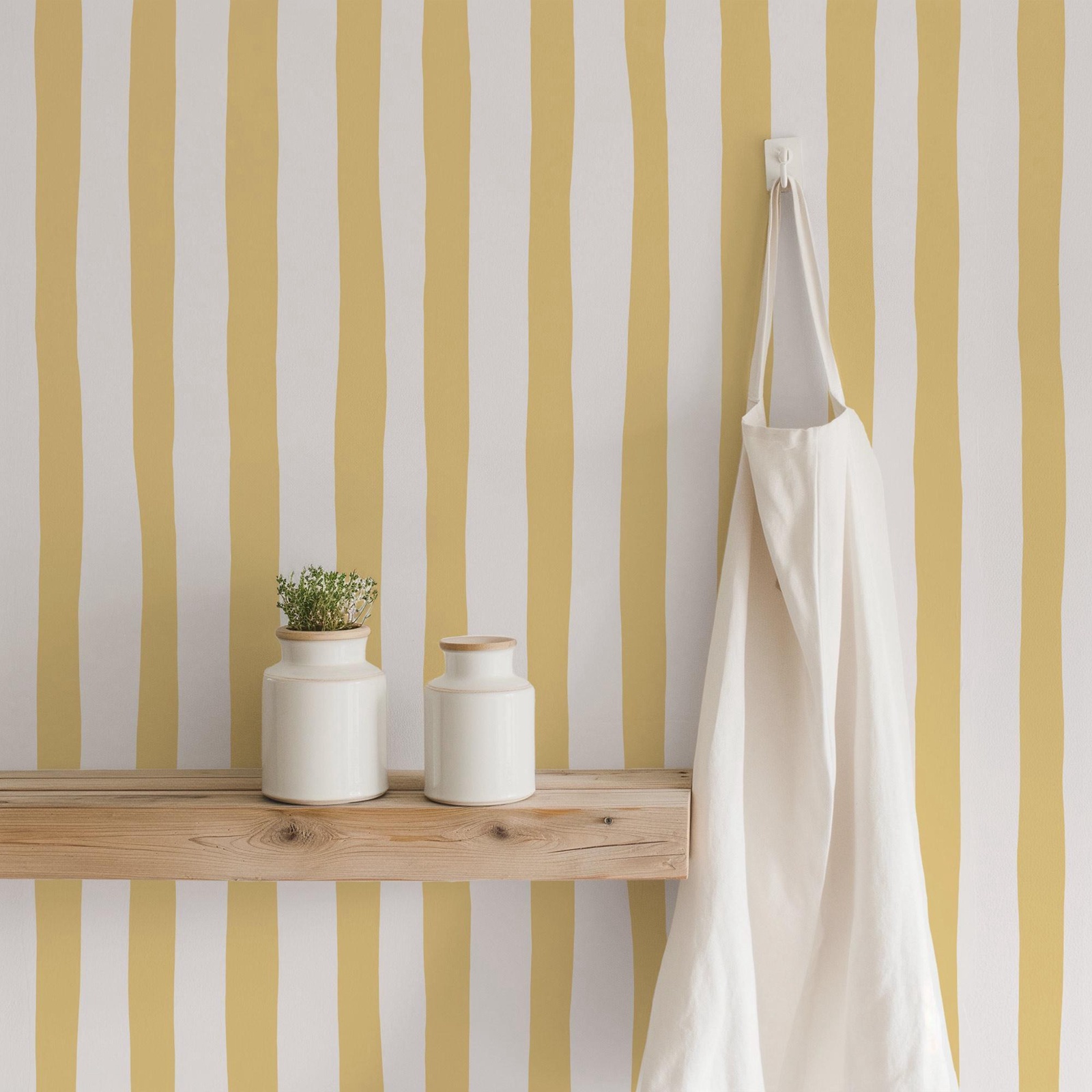 Sunshine Yellow Wobbly Stripes - Baby Nursery Peel And Stick Wallpaper のレビューと価格
