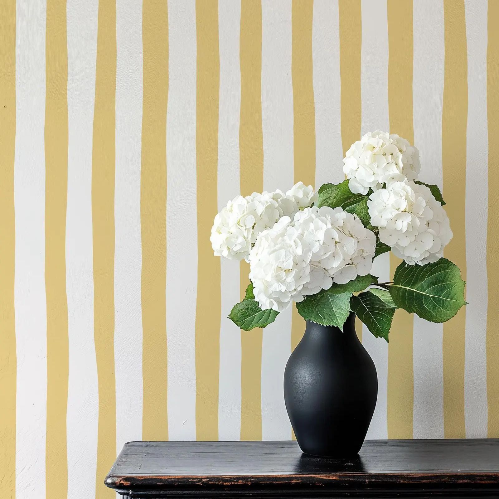 Sunshine Yellow Wobbly Stripes - Baby Nursery Peel And Stick Wallpaper のレビューと価格