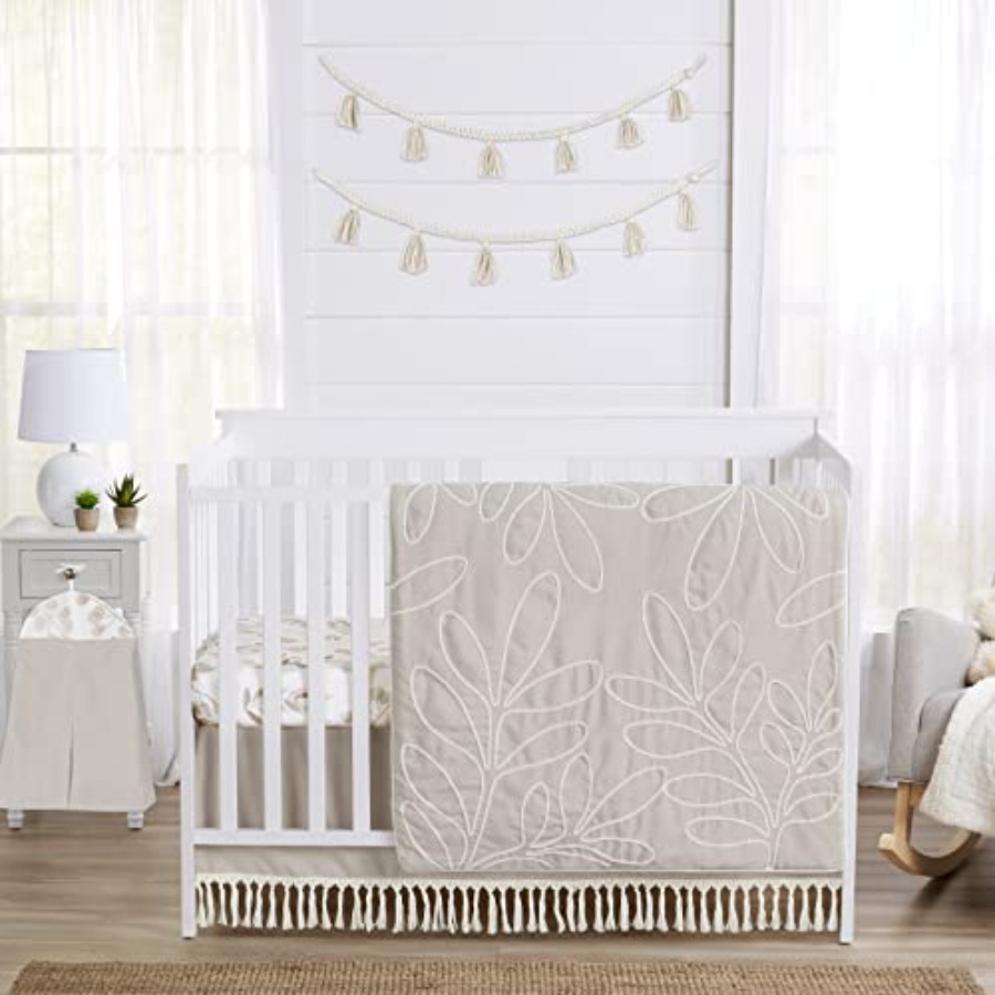 4-Piece Baby Crib Bedding Set  - Baby Nursery Bedding のレビューと価格