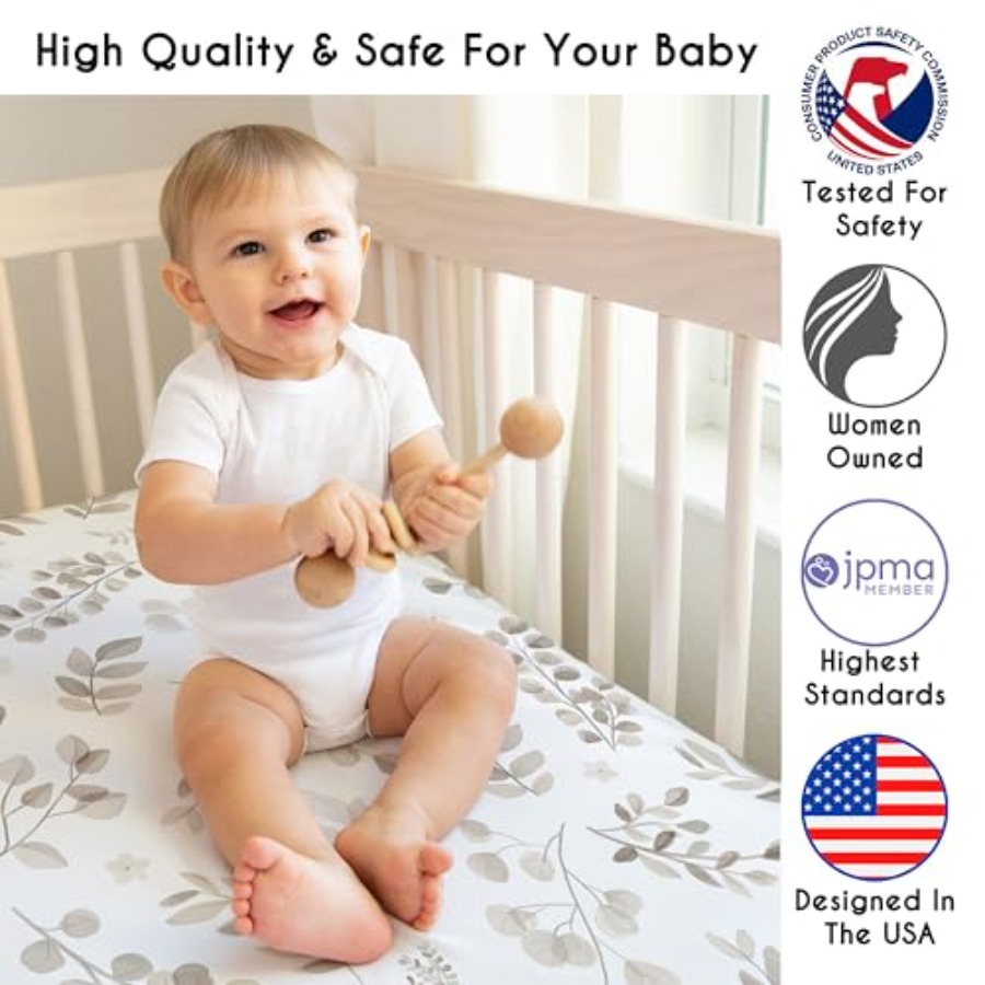 4-Piece Baby Crib Bedding Set  - Baby Nursery Bedding のレビューと価格