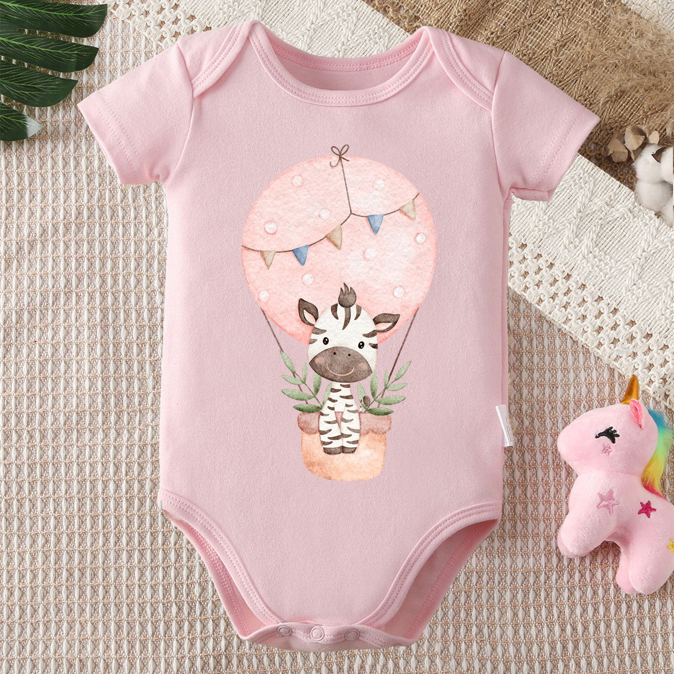 100% Cotton Onesie I Like Hot  - Baby Nursery Hot Air Balloon のレビューと価格
