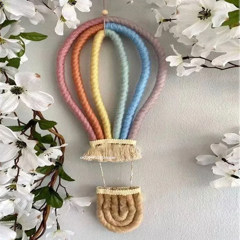 Hot Air Balloon Wall Hanging C - Baby Nursery Hot Air Balloon のレビューと価格